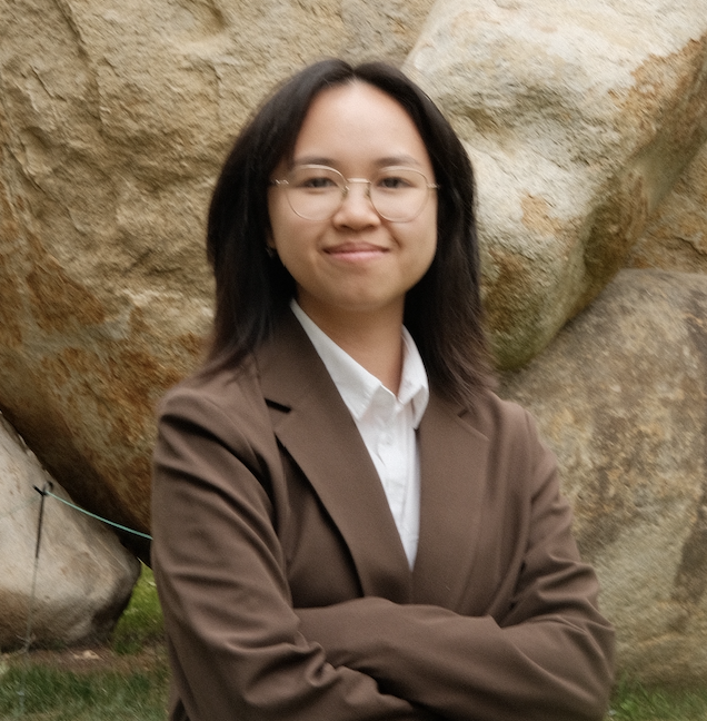 julie portrait photo